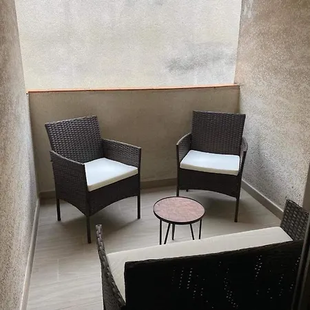 Bella Noche By D&o *